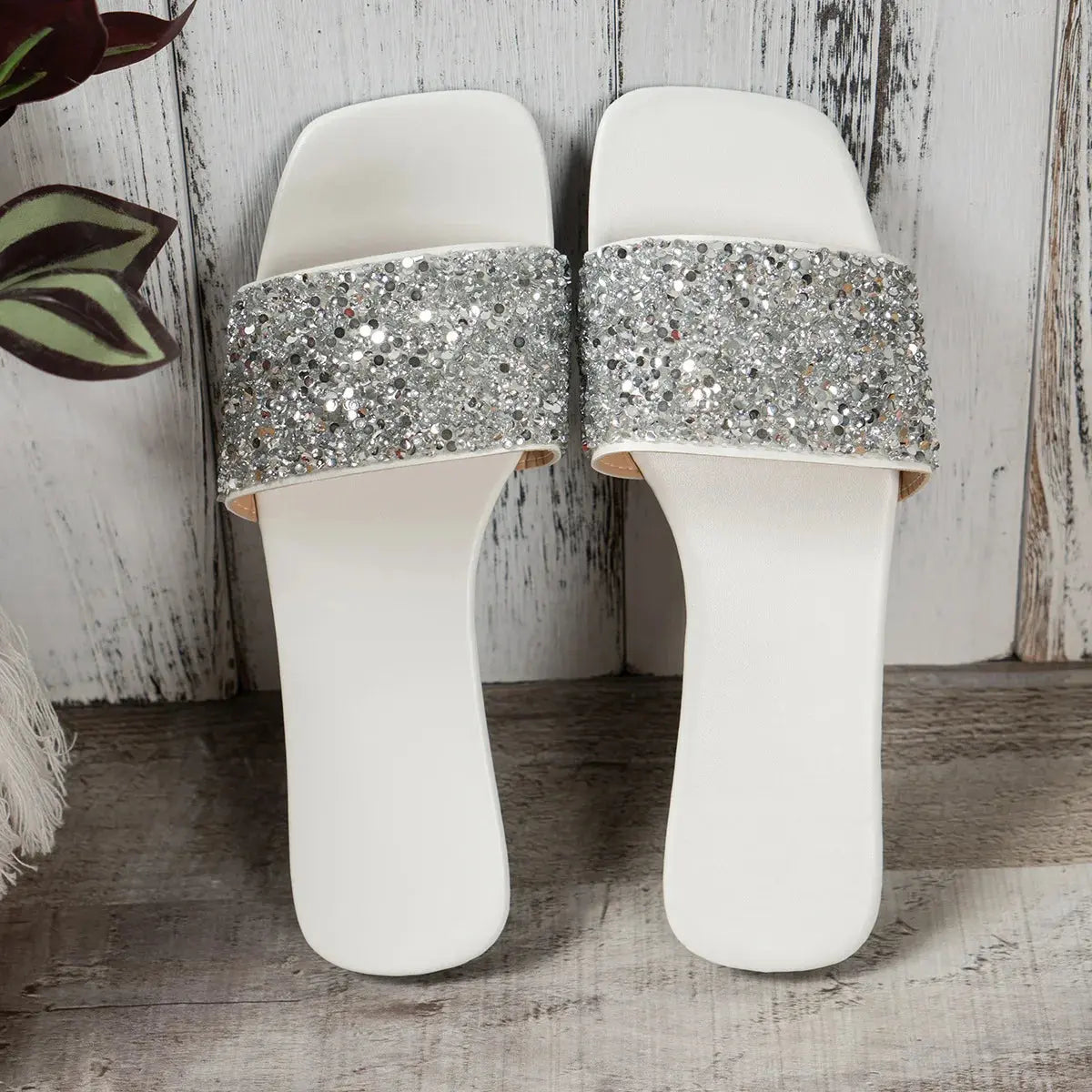 Flat Slippers for Women Summer Designer Big Size Rhinestone Flip-flops Ladies Fashion Semi Formal Sequin Slipper Shoes Woman Natalia Home Fashion White-36 Natalia Home Fashion