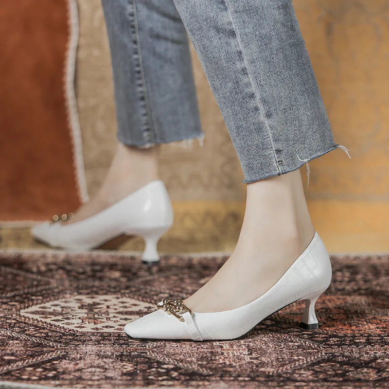 Luxury Women White Low Heels Sandals Designer Kitten High Heels Stone Pattern Vintage Office Ladies Party Shoes