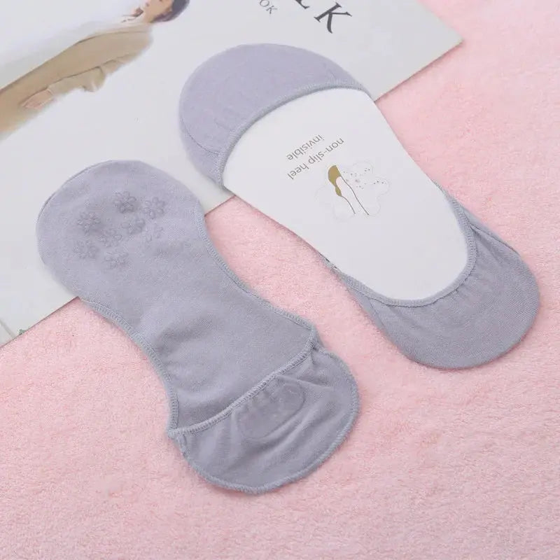 Invisible Boat Socks Women Girls Thin Breathable Cotton Sock Solid Color High Heels Shoes Non-slip Silicone Short Socks Natalia Home Fashion Grey-1pair Natalia Home Fashion