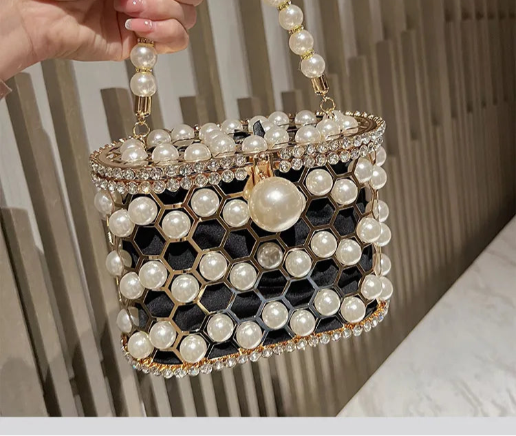 Luxury Pearl Beaded Metal Cage Hollow Out Women Handbag Rhinestones Diamond Evening Bag Wedding Party Clutch Purse Crossbody Bag