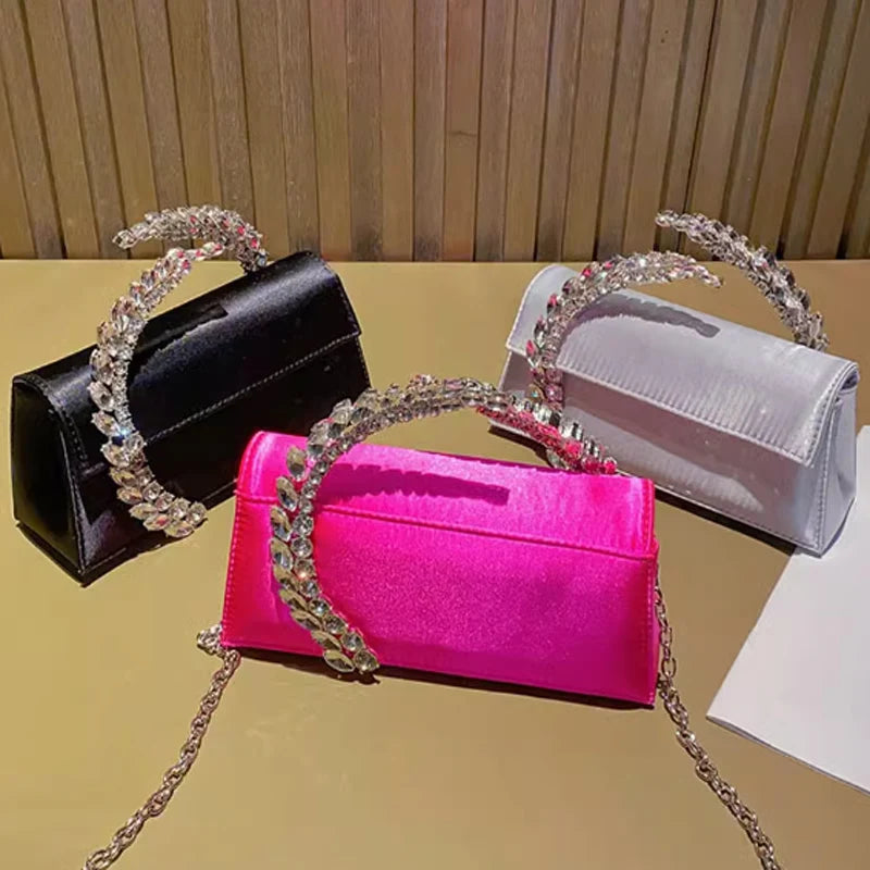 Luxury Diamond studded Banquet Bag Versatile Silk Satin Small Square Bag Luxury Sparkling Diamond Clutch Bag Crossbody Bag