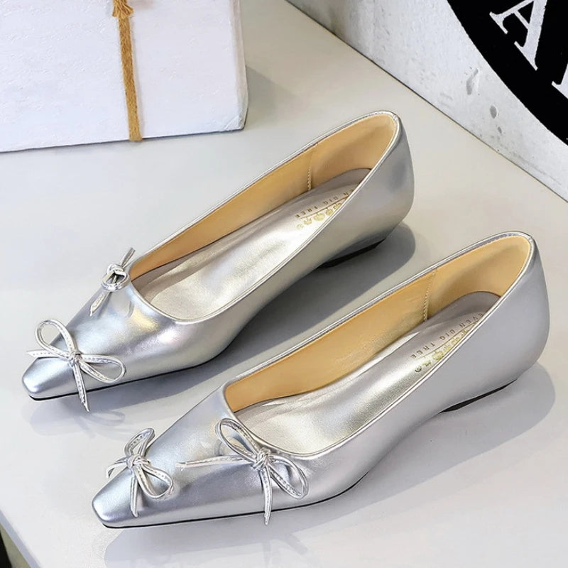 Pointed End Low Heeled Shoes Women Wedges Bowknot Low Heels Pumps Elegant Banquet Shoe Kitten Heels Ladies Shoes