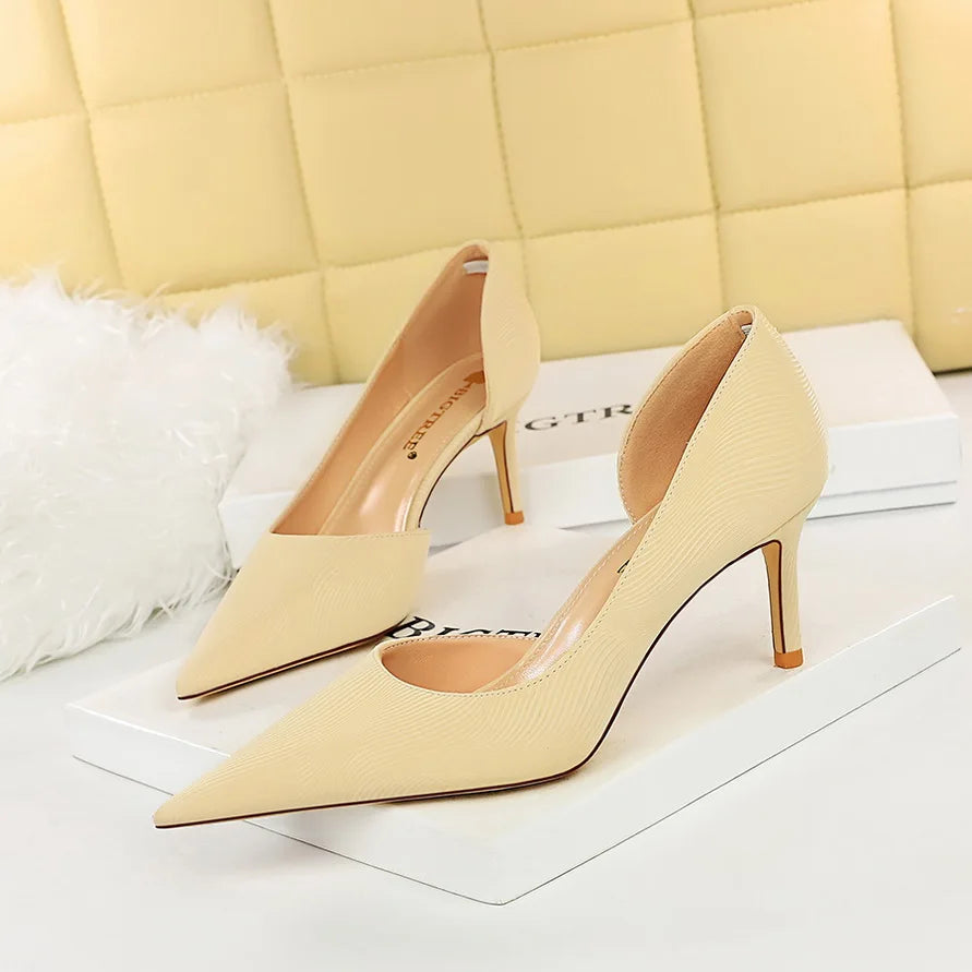 Women Medium Heels 7.5cm High Heels Lady Wedding Stiletto Low Heels Female Fetish Fashion Leather Office Party Event Shoes