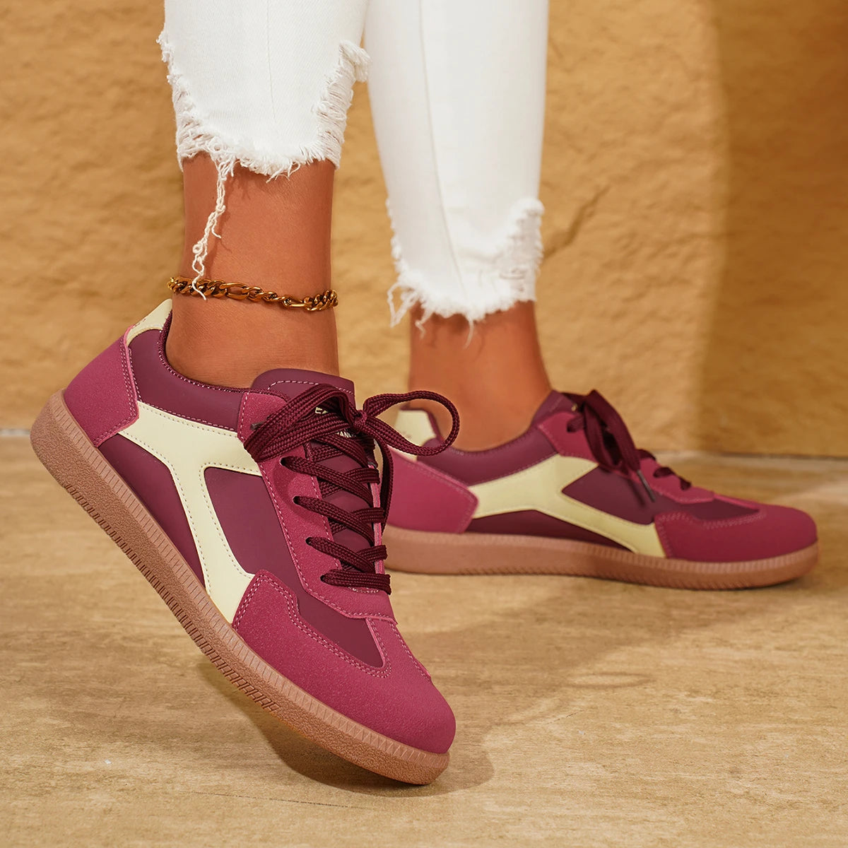 Women's Contrast Color Flat Sneakers Fashion Soft Sole Lace Up Walking Shoes Woman Lightweight Comfort Low Top Sneakers