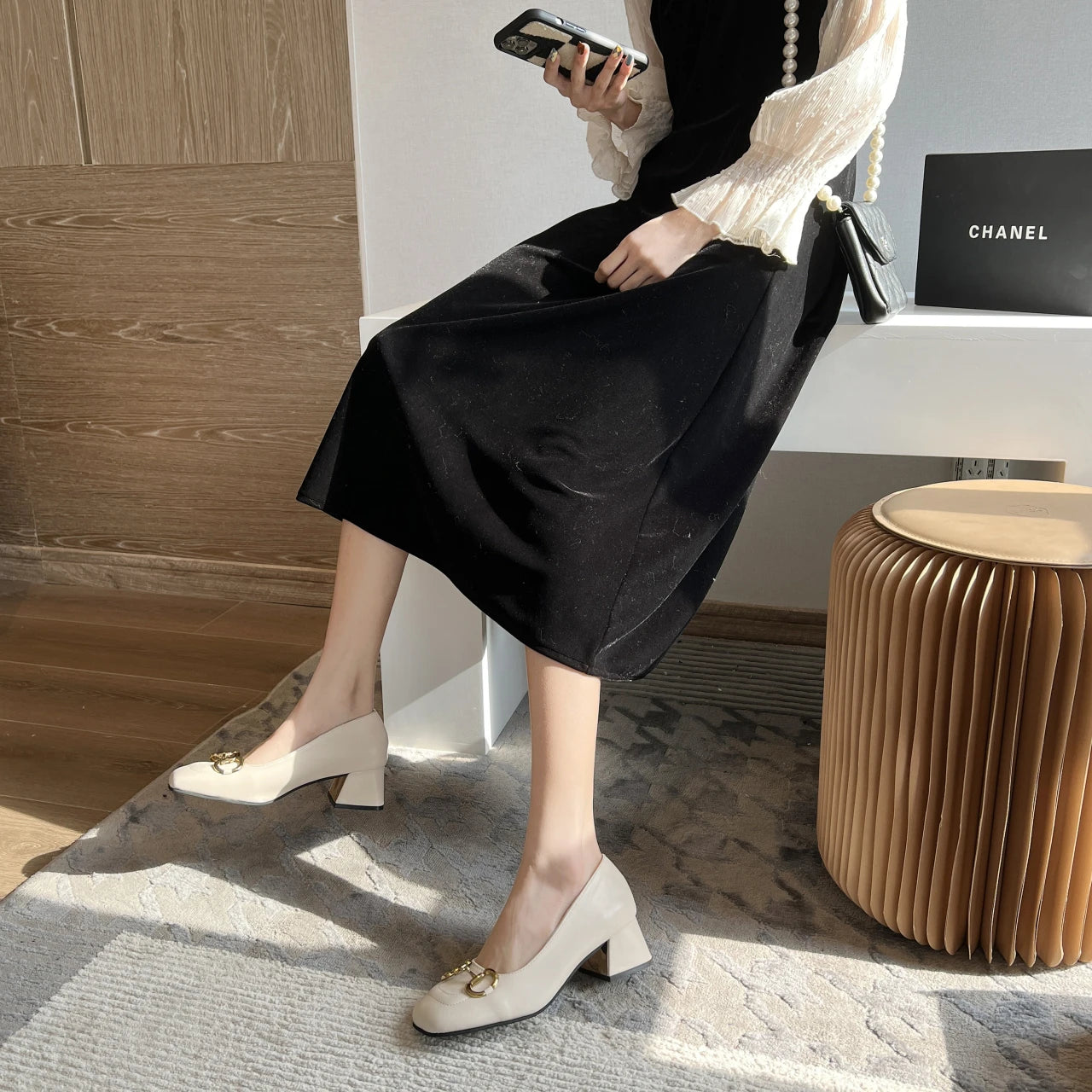 Ladies Dress Shoes Fashion Women Shoes Sandals Closed Toe Studded Shoe Women Sexy Patent Leather Platform Heels