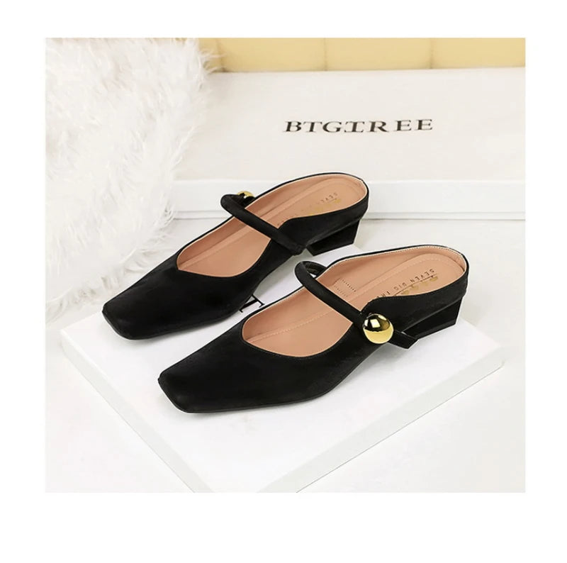 European Style Light-Mouthed Half-Slippers Women Wearing Thick Heels And Square-Toe Mary Jane Shoes One-Strap