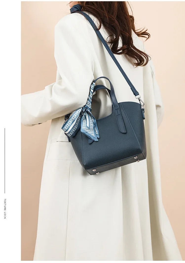 Pure Leather Cowhide Single Shoulder Crossbody Bag Ladies Handbag Fashion Bucket Bag Simple Basket Comes with Scarf