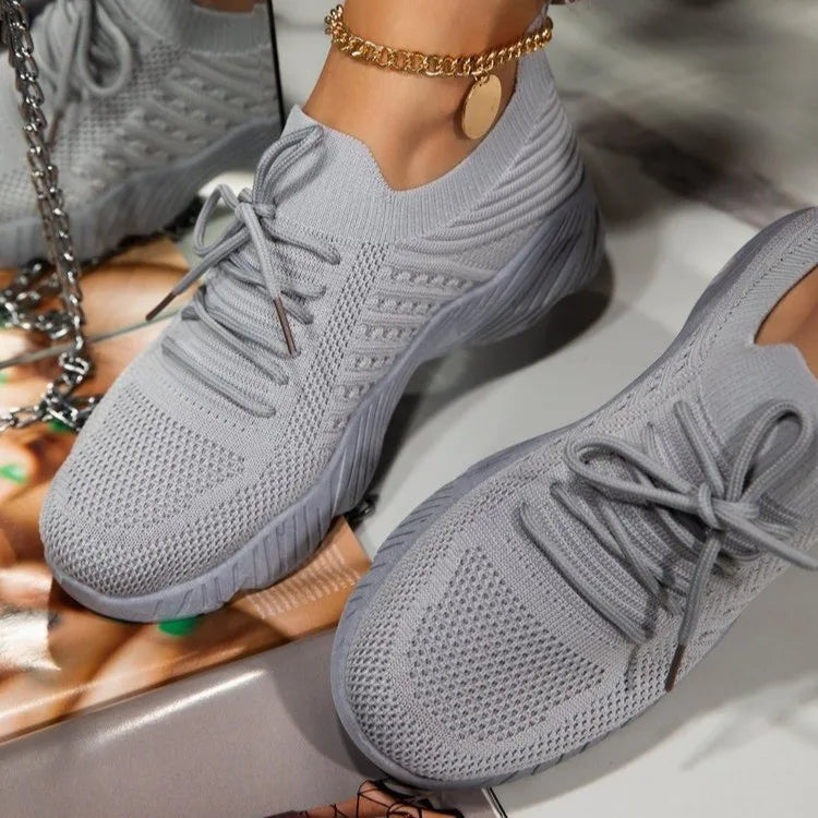 Outdoor Breathable Mesh Shoes Women Lightweight Shock-absorbing Sports Shoes Solid Color Plus Size Women Vulcanized Shoes