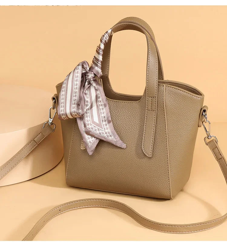 Pure Leather Cowhide Single Shoulder Crossbody Bag Ladies Handbag Fashion Bucket Bag Simple Basket Comes with Scarf