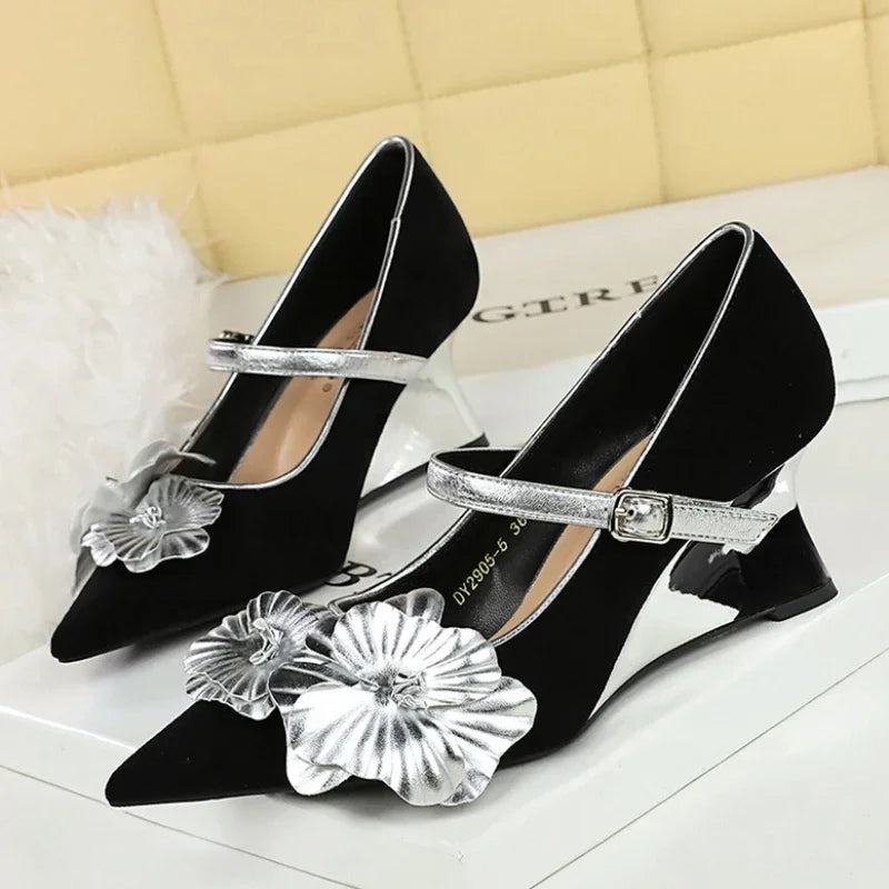 Metal Wedges 6 cm Women Pumps Flower Design High Heels Suede Sexy Party Shoes Buckle Ladies Shoes Women Wedges
