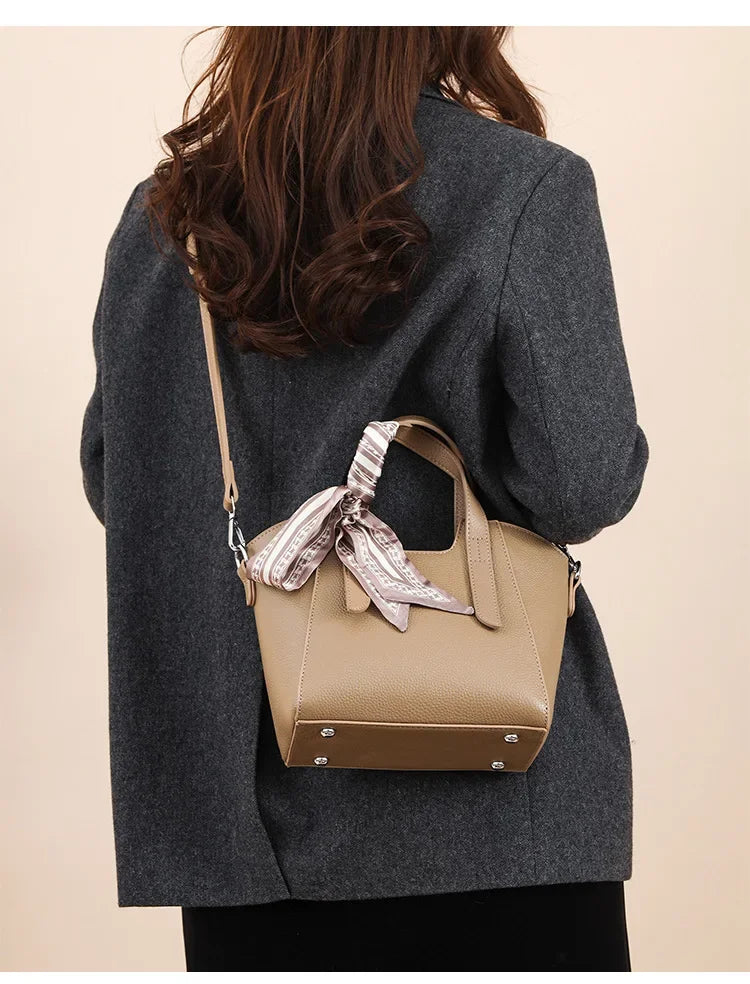 Pure Leather Cowhide Single Shoulder Crossbody Bag Ladies Handbag Fashion Bucket Bag Simple Basket Comes with Scarf