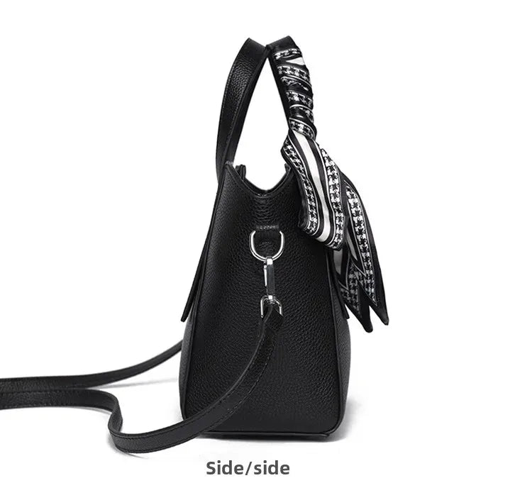 Pure Leather Cowhide Single Shoulder Crossbody Bag Ladies Handbag Fashion Bucket Bag Simple Basket Comes with Scarf