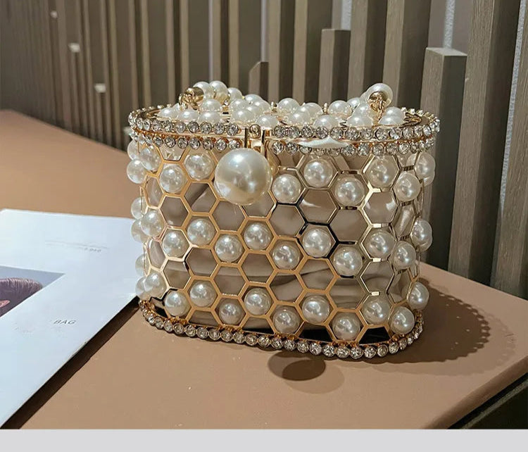 Luxury Pearl Beaded Metal Cage Hollow Out Women Handbag Rhinestones Diamond Evening Bag Wedding Party Clutch Purse Crossbody Bag