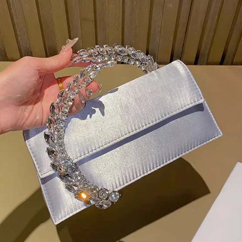 Luxury Diamond studded Banquet Bag Versatile Silk Satin Small Square Bag Luxury Sparkling Diamond Clutch Bag Crossbody Bag