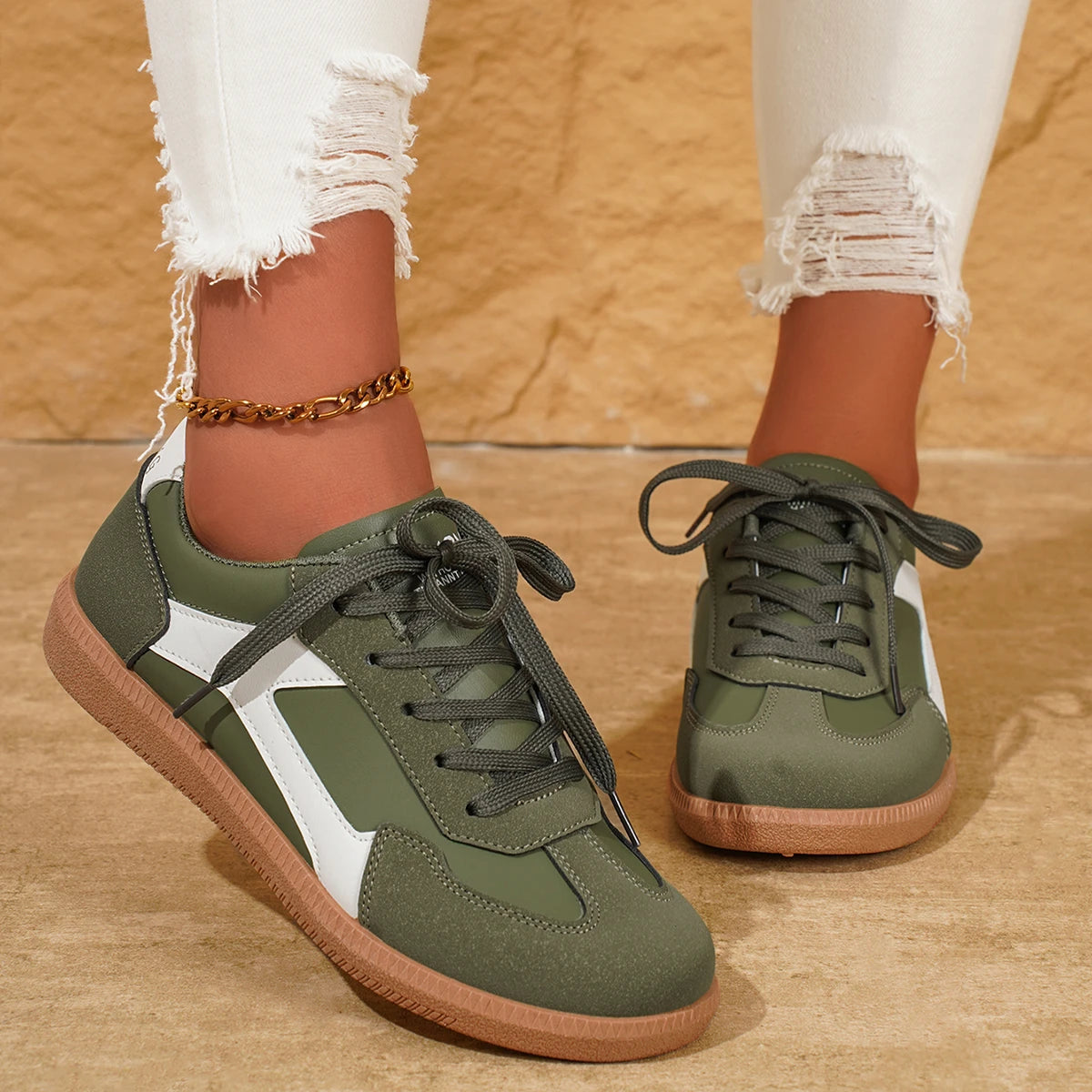 Women's Contrast Color Flat Sneakers Fashion Soft Sole Lace Up Walking Shoes Woman Lightweight Comfort Low Top Sneakers