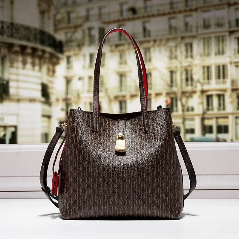 Premium Versatile Leather Crossbody Bag Ladies Large Capacity Daily Commuter Tote Bag Letter Print Design Ladies Fashio