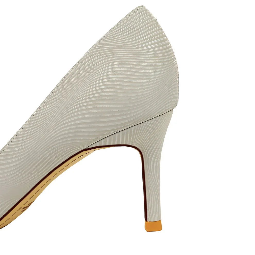Women Medium Heels 7.5cm High Heels Lady Wedding Stiletto Low Heels Female Fetish Fashion Leather Office Party Event Shoes