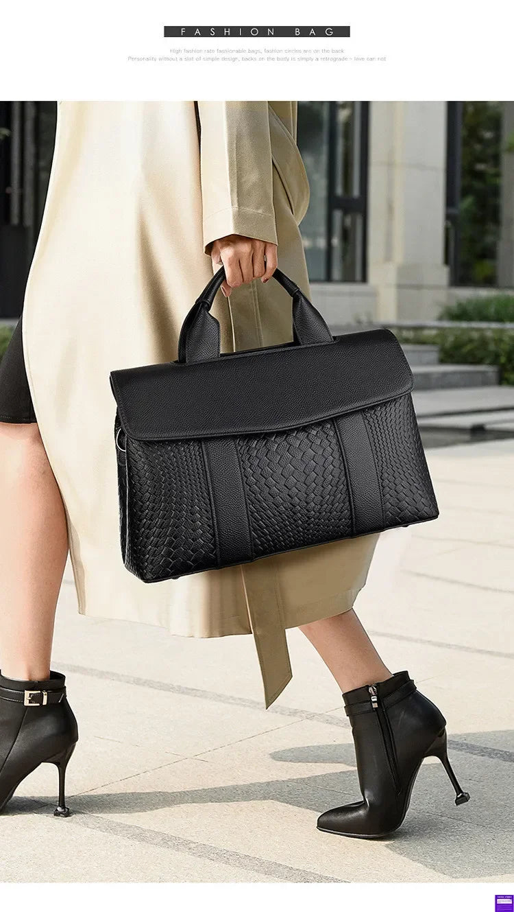 Large Capacity Ladies Handbag Fashion Woven Pattern Shoulder Bag Vintage Style Polyester Lining Soft PU Leather Material Commuter Bag