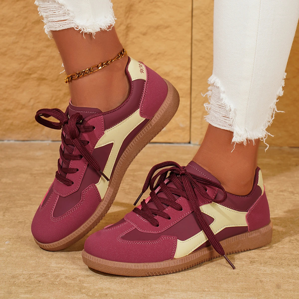 Women's Contrast Color Flat Sneakers Fashion Soft Sole Lace Up Walking Shoes Woman Lightweight Comfort Low Top Sneakers