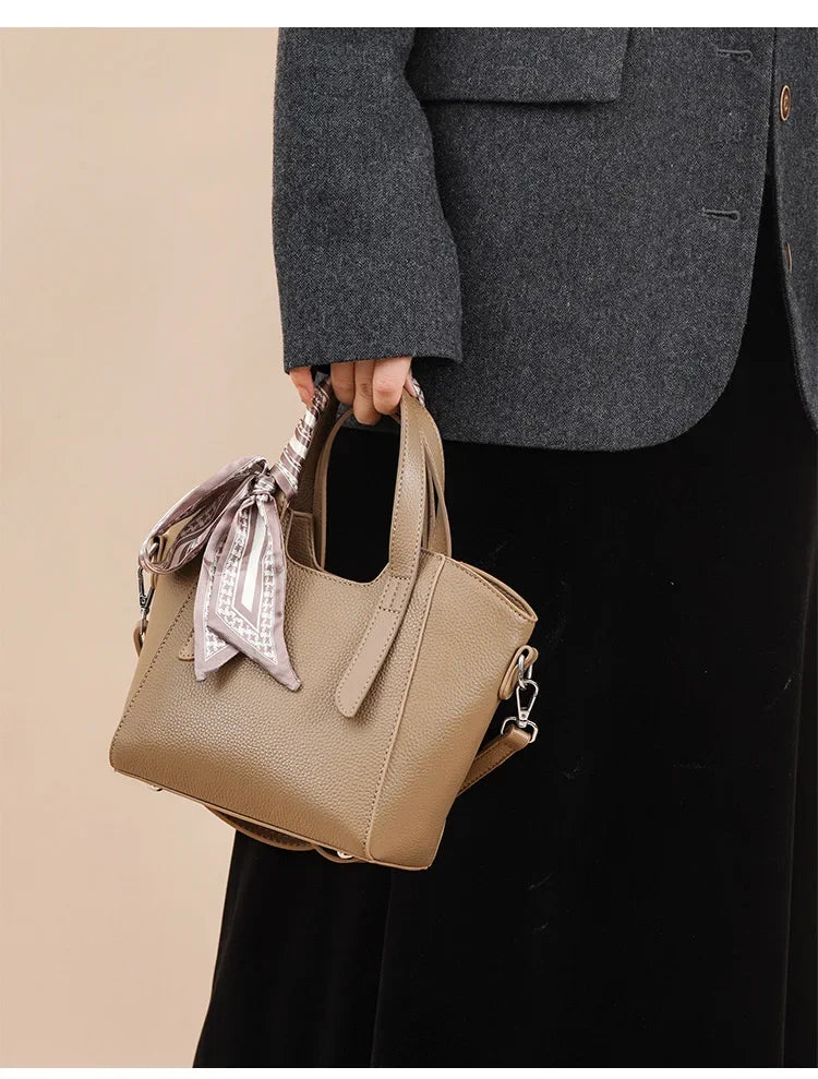Pure Leather Cowhide Single Shoulder Crossbody Bag Ladies Handbag Fashion Bucket Bag Simple Basket Comes with Scarf