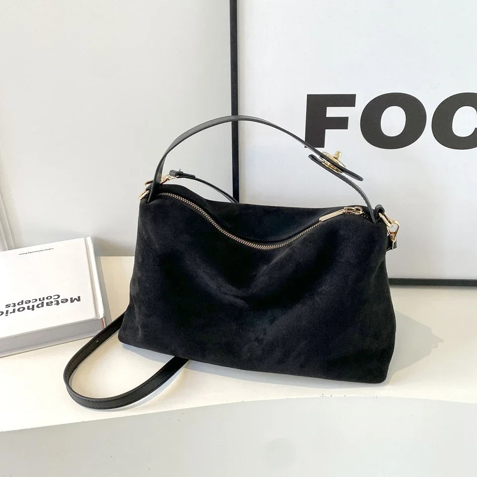 Retro Bag for Women's Textured Frosted Shoulder Bag with Large Capacity Crossbody Commuting Tote Bag