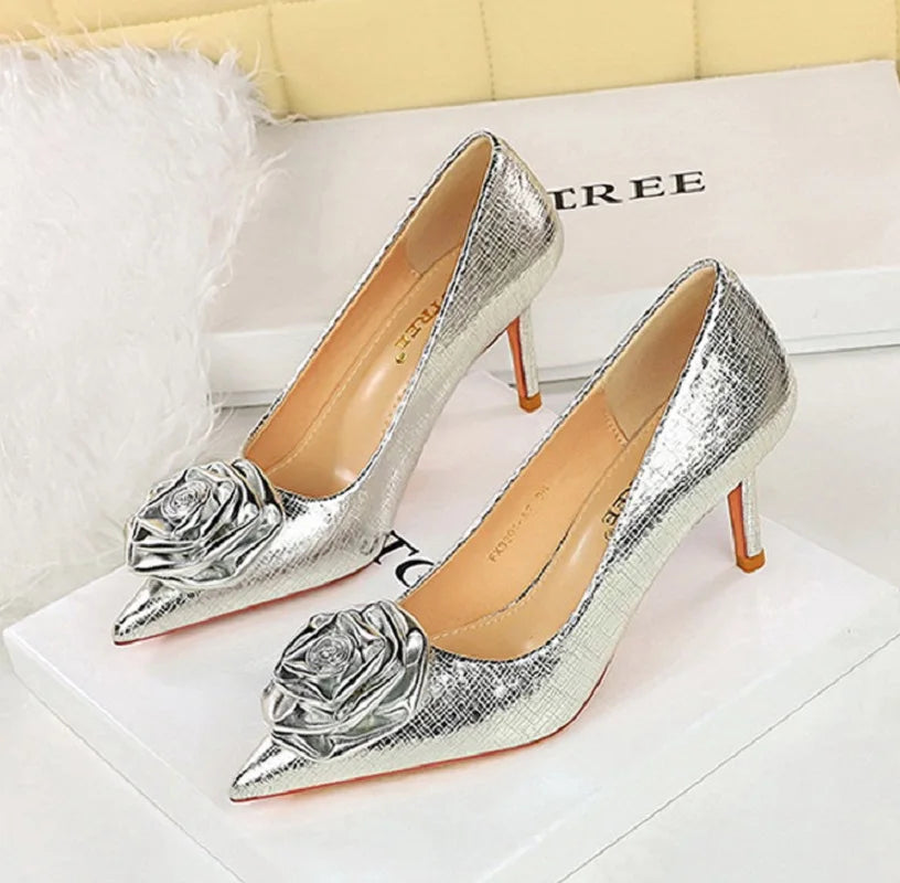 Patent Leather Flowers Women Pumps Sexy Pointed Toe Thin Low Heels Wedding Elegant Party Shoes Natalia Home Fashion Natalia Home Fashion
