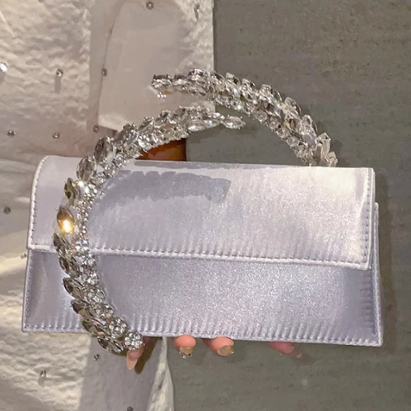 Luxury Diamond studded Banquet Bag Versatile Silk Satin Small Square Bag Luxury Sparkling Diamond Clutch Bag Crossbody Bag