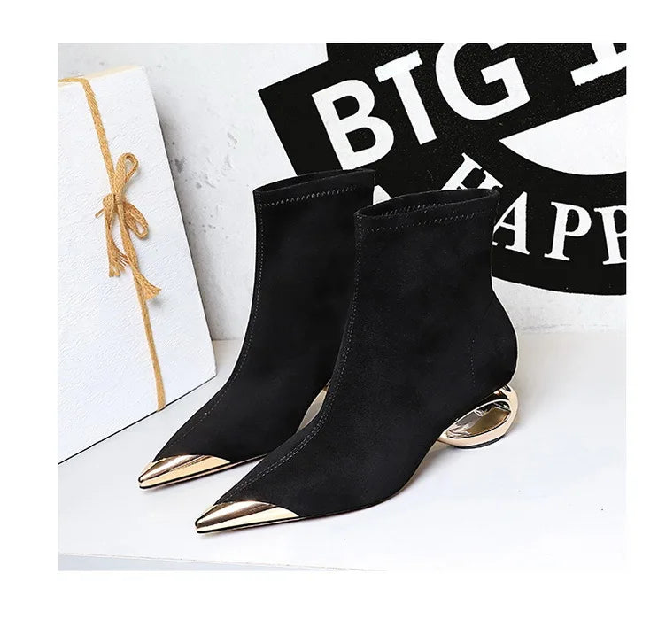 Street Style Fur Metal Hollow Heel Modern Faux Suede Short Boots for Women Metal Pointed Toe Low Heel Boots Female