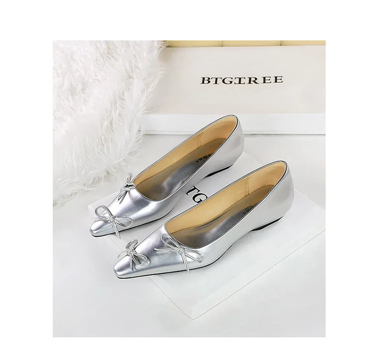 Pointed End Low Heeled Shoes Women Wedges Bowknot Low Heels Pumps Elegant Banquet Shoe Kitten Heels Ladies Shoes