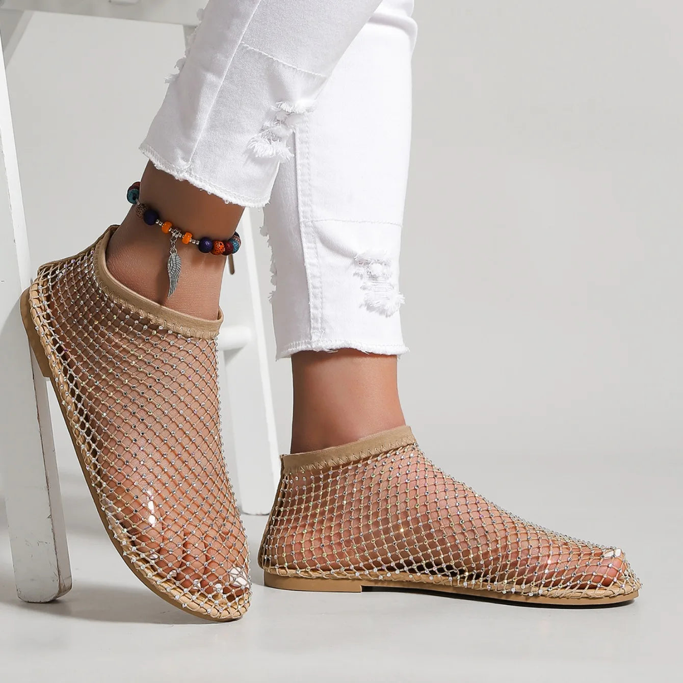 Women's Round Toe Flat Bottom Sandals Hollow Short Boots Water Diamond Sexy Flats Bottom Shoes Luxury Shoes Women