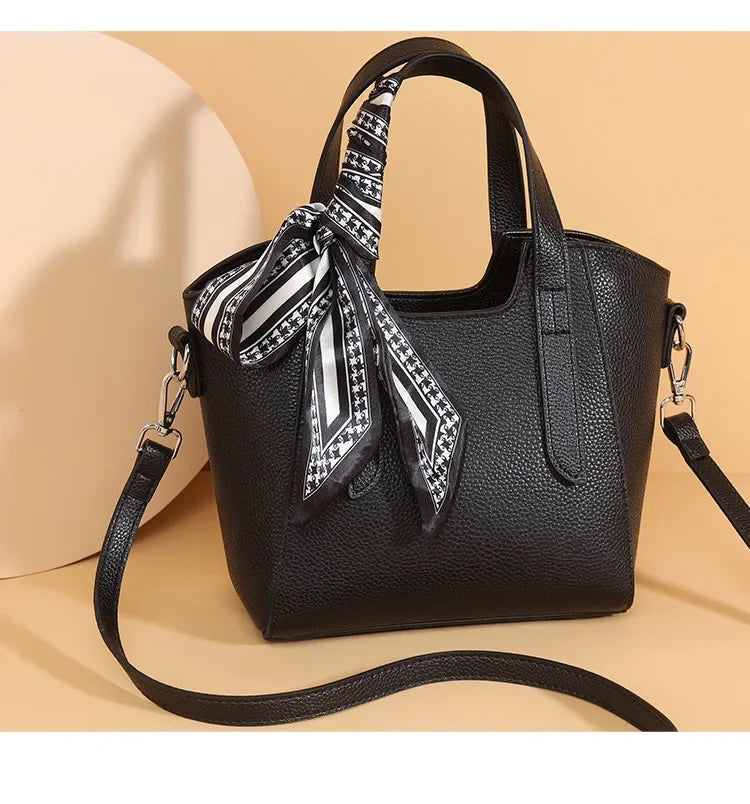 Pure Leather Cowhide Single Shoulder Crossbody Bag Ladies Handbag Fashion Bucket Bag Simple Basket Comes with Scarf