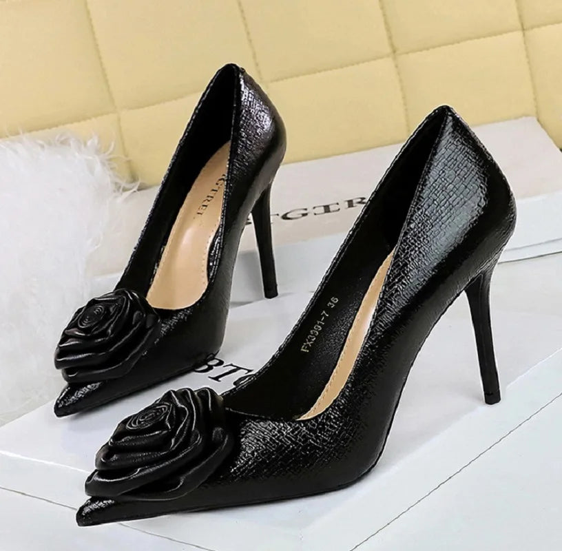 Patent Leather Flowers Women Pumps Sexy Pointed Toe Thin Low Heels Wedding Elegant Party Shoes Natalia Home Fashion Black-10CM-41 Natalia Home Fashion