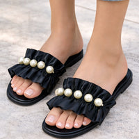 Women Slides Faux Pearl Décor Ruffle Trim Sandals Open Toe Wear-resistant Flat Slippers Summer Semi Formal Sandals Women Shoes