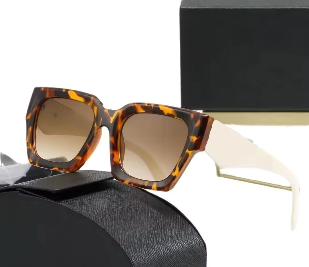 Fashion brand sunglasses, European and American classic sunglasses, the same outdoor must-have sunglasses for women