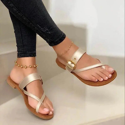Fashion Clip Toe Flat Women's Flip Flops  Casual Flat Ladies Slippers Natalia Home Fashion    Natalia Home Fashion