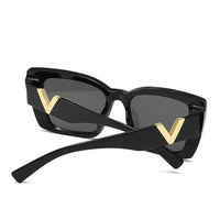 Fashion Elegant Cat Eye Sunglasses  Vintage Luxury Brand Designer Black Oversized Ladies Sunglasses Square Eyewear Natalia Home Fashion    Natalia Home Fashion