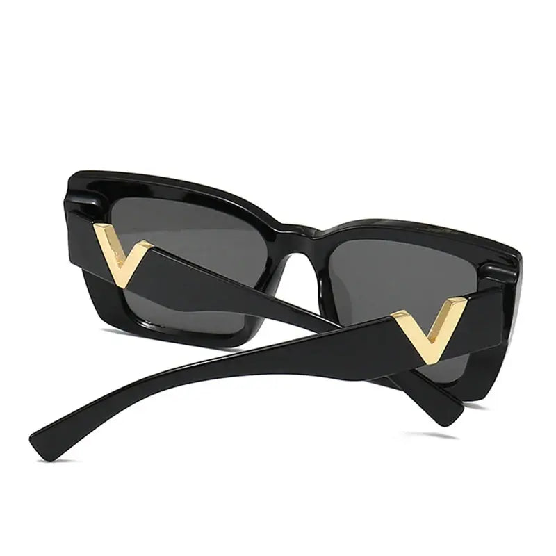 Fashion Elegant Cat Eye Sunglasses  Vintage Luxury Brand Designer Black Oversized Ladies Sunglasses Square Eyewear Natalia Home Fashion    Natalia Home Fashion