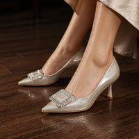 Elegant Retro Pointed Toe High Heels Thin Heel Women's Shoes Comfortable Diamond Embellished Low Cut Fashionable Footwear