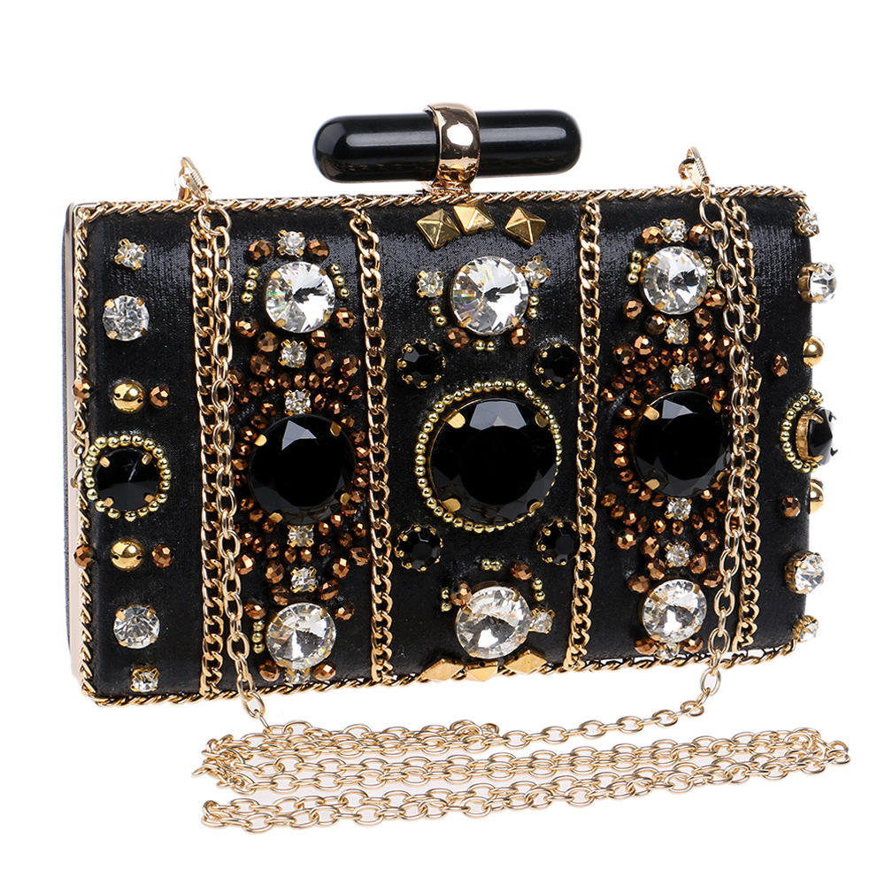 Women's Black Crystal Clutch Purse Luxury Formal Cocktail Party Evening Bag High Fashion Bead Diamonds Handbags