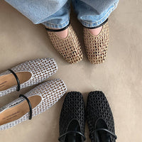 Round Toe Mary Jane Shoes Leather Grape Pattern Retro Style Hollow Weave Upper Low Heel Slip-On Retro Flats