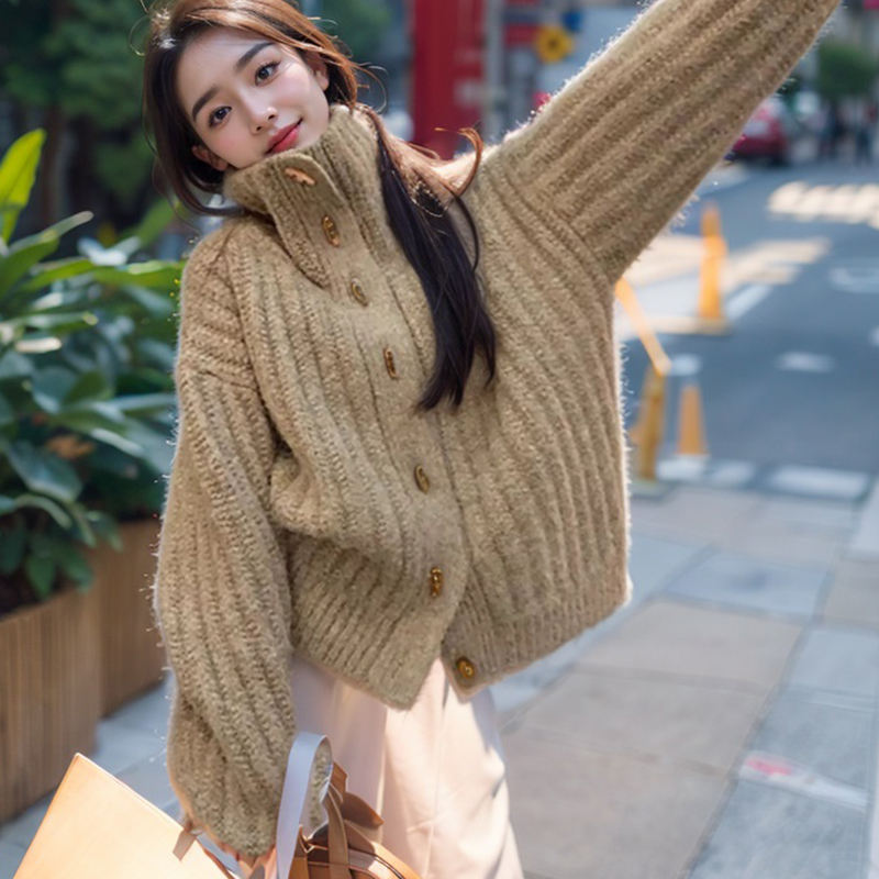 Vintage Soft And Supple Design Sensibility Horn Button polo/turtle Neck Women's Winter Idle Style Loose-Fit Thickened Knitted Ca