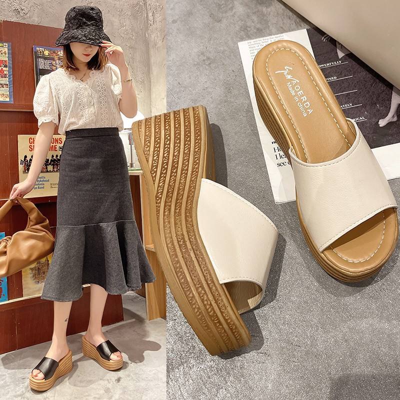 Platform Sandals Women's Summer style Beach High Heel Slippers Fashionable Ladies Slip-On Slippers