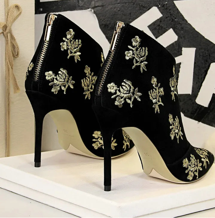 Ankle Length Flock Boots Women Fashion Pointed Toe High Heel Shoes Ankle Boots Embroider Design Ladies Shoes