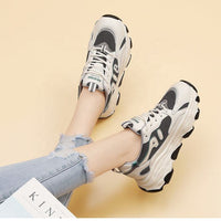 Comfortable Mesh Upper Thick Bottom Women Shoes Fashionable Women's Sport Shoes Breathable Lightweight Slip-Resistant
