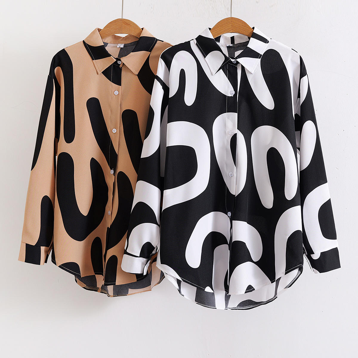 Elegant Casual Abstract Print Shirt for Women Turn-down Collar long Sleeve Loose Slimming Versatile Blouse