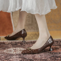 Luxury Women White Low Heels Sandals Designer Kitten High Heels Stone Pattern Vintage Office Ladies Party Shoes