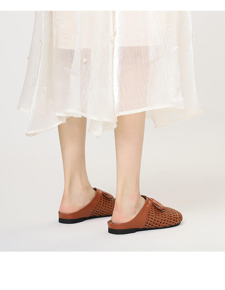 Versatile woven closed-toe sandals with bow and hollow-out design, new summer breathable soft-soled women's sandals