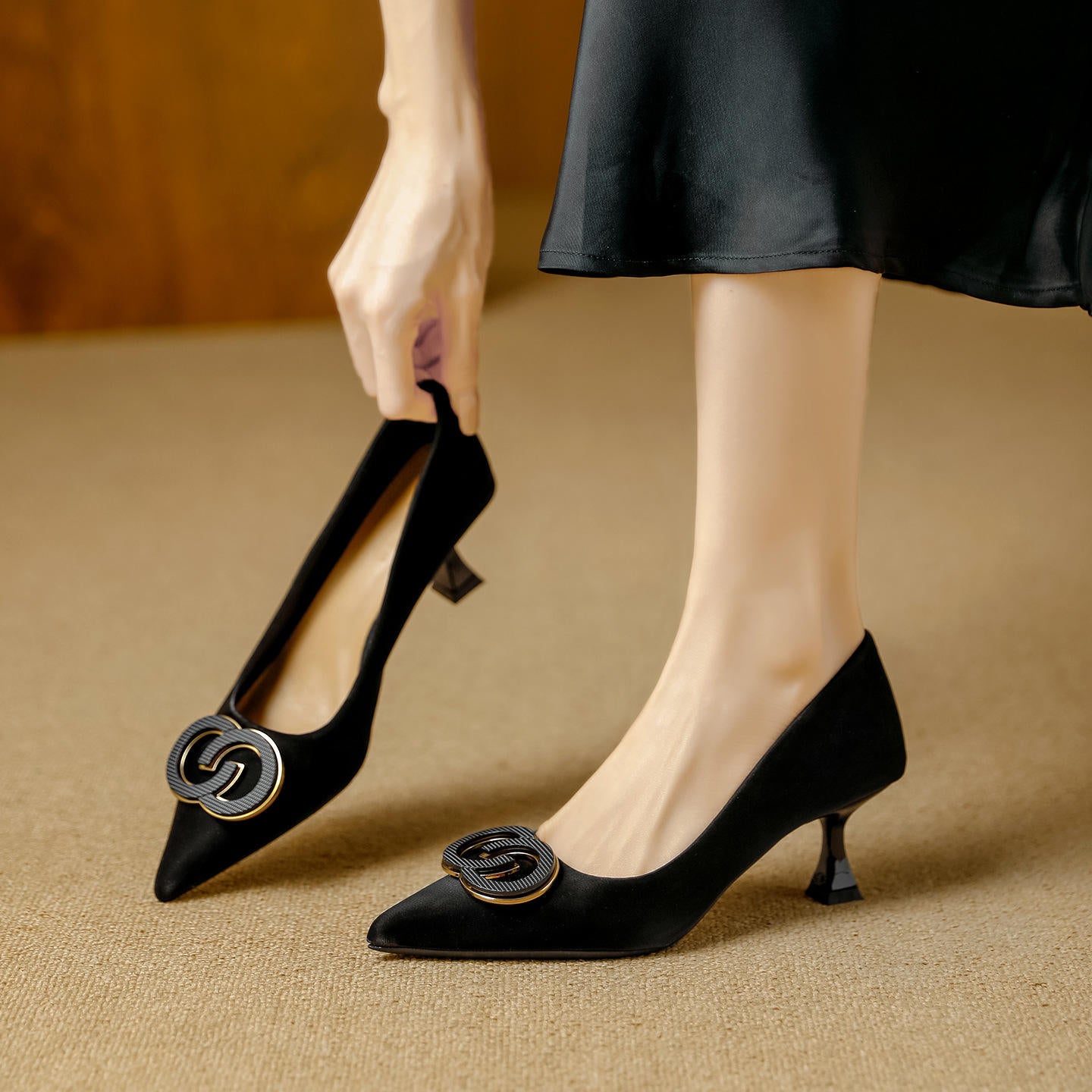 Women's Shoes Closed Toe Design Light Elegant Kitten High Heel Femme Wedding Dress Shoes Ladies Pumps Heeled Sandals for Women