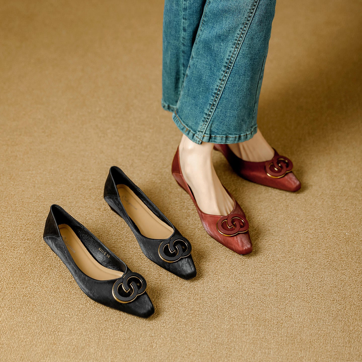 French Pointed Toe Ballerina  Style Slip-On Women's Shoes big buckle Embellished
