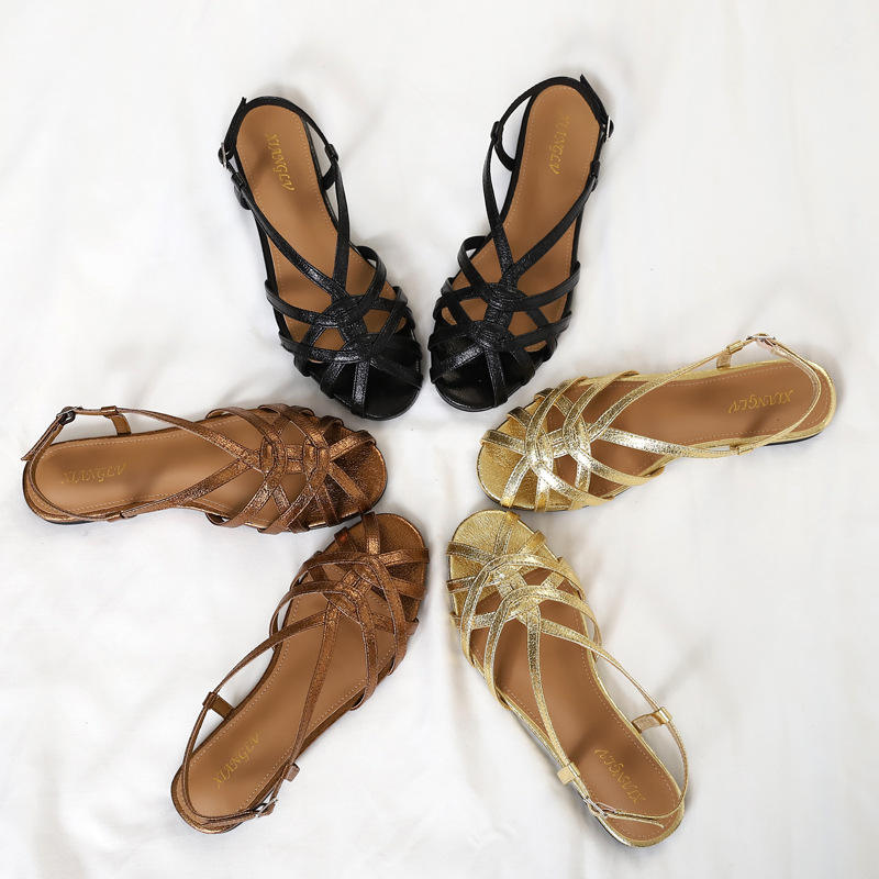Retro woven Roman sandals, summer open-toe low-heeled women's shoes, one-strap buckle, versatile and fashionable commuter shoes